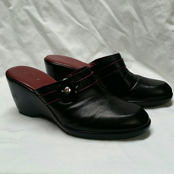 ️Tommy Hilfiger Leather Mules/Clogs Size 7M - Picture 5 of 8